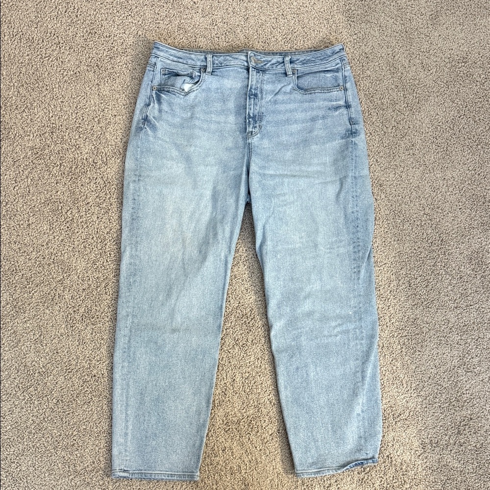 American Eagle Outfitters Light Blue Straight Leg Jeans